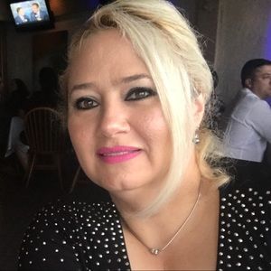 Meet your Posher, Ivonne